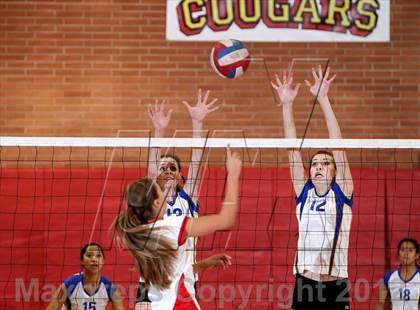 Thumbnail 1 in Foothill @ Carondelet photogallery.