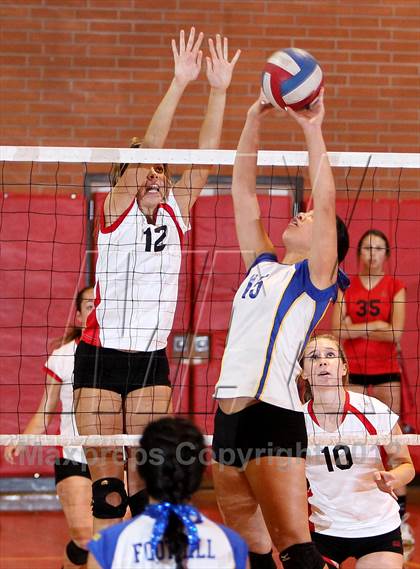 Thumbnail 2 in Foothill @ Carondelet photogallery.