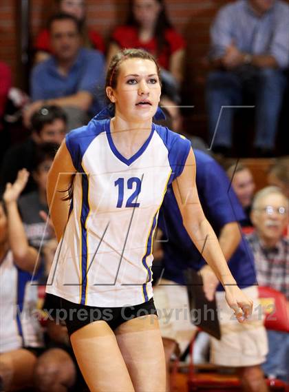 Thumbnail 1 in Foothill @ Carondelet photogallery.