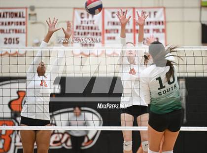 Thumbnail 3 in South @ Huntington Beach (CIF State D1 Playoffs) photogallery.
