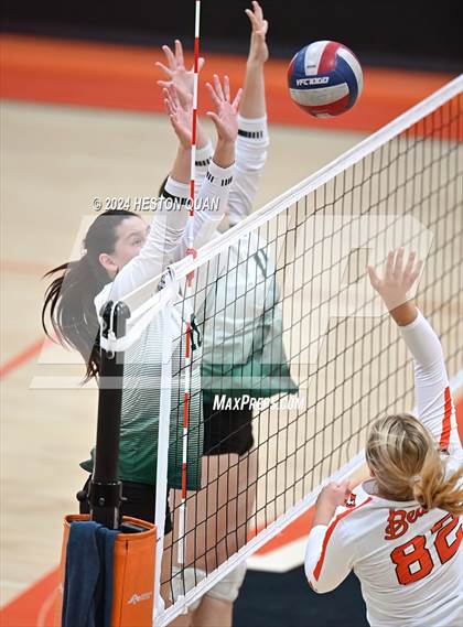 Thumbnail 2 in South @ Huntington Beach (CIF State D1 Playoffs) photogallery.