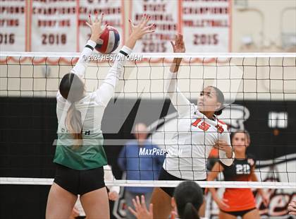 Thumbnail 1 in South @ Huntington Beach (CIF State D1 Playoffs) photogallery.