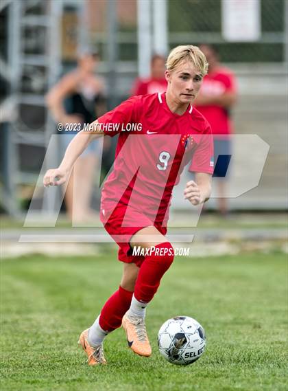 Thumbnail 2 in Cathedral vs North Central photogallery.