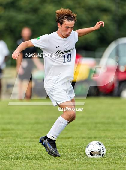 Thumbnail 3 in Cathedral vs North Central photogallery.