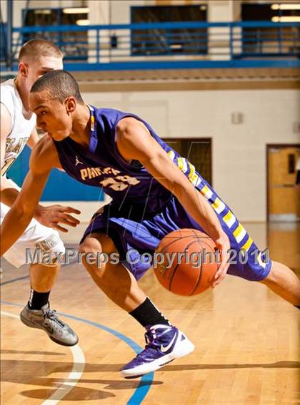 Thumbnail 3 in Cathedral vs. St. Anthony's (Catholic School Showcase) photogallery.