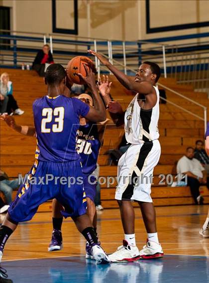 Thumbnail 1 in Cathedral vs. St. Anthony's (Catholic School Showcase) photogallery.