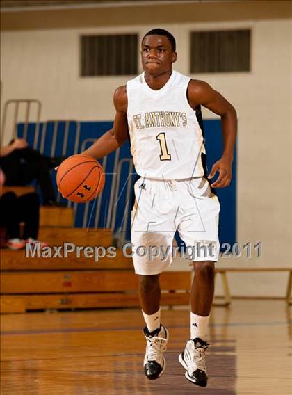 Thumbnail 2 in Cathedral vs. St. Anthony's (Catholic School Showcase) photogallery.