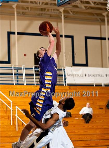 Thumbnail 2 in Cathedral vs. St. Anthony's (Catholic School Showcase) photogallery.
