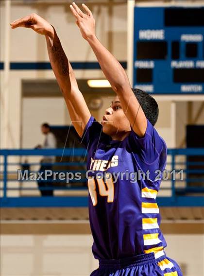 Thumbnail 1 in Cathedral vs. St. Anthony's (Catholic School Showcase) photogallery.