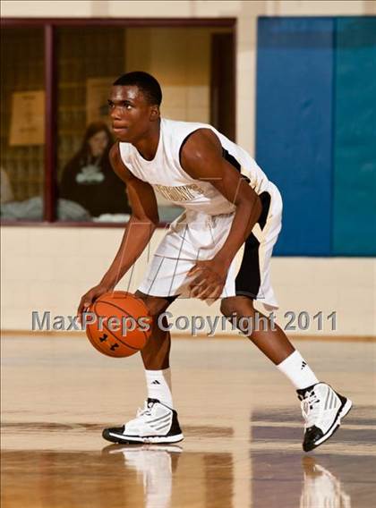 Thumbnail 1 in Cathedral vs. St. Anthony's (Catholic School Showcase) photogallery.