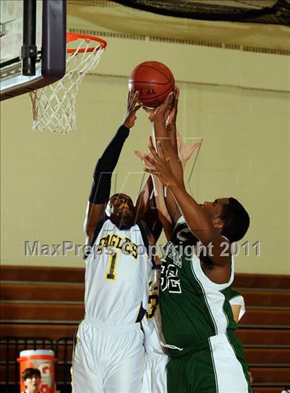 Thumbnail 3 in West Babylon vs. Westhampton Beach (2011 Holiday Tournament) photogallery.