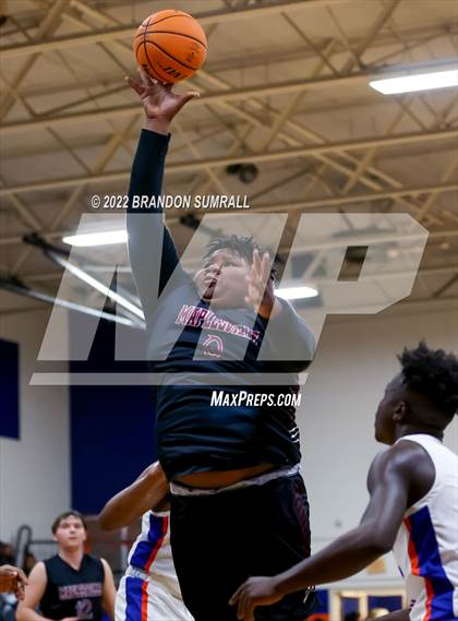 Thumbnail 3 in Chilton County vs Maplesville (Chilton County Tournament) photogallery.