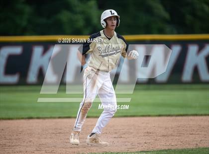 Thumbnail 3 in Tipton vs. Lapel Class 2A Sectional 39 Final photogallery.