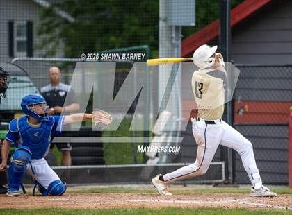 Thumbnail 1 in Tipton vs. Lapel Class 2A Sectional 39 Final photogallery.