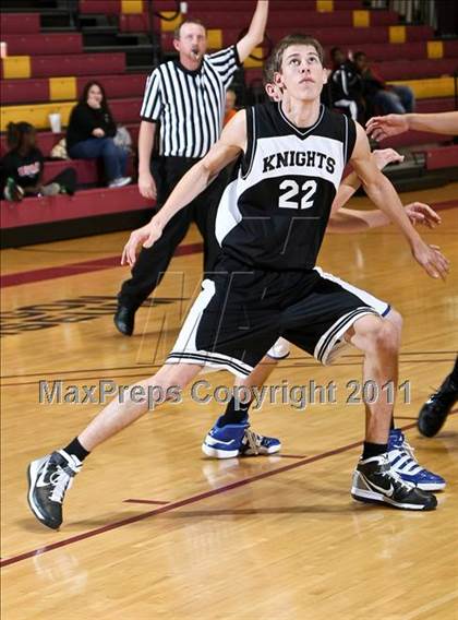 Thumbnail 2 in Dodd City vs. Wichita Falls (Fantasy of Lights) photogallery.