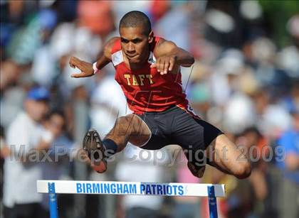 Thumbnail 2 in CIF LA City Section Preliminaries photogallery.