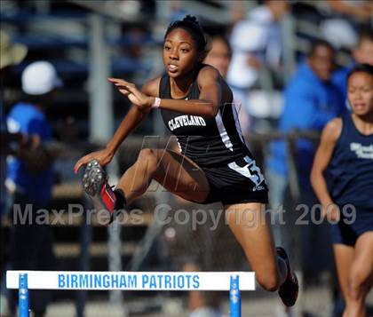 Thumbnail 3 in CIF LA City Section Preliminaries photogallery.