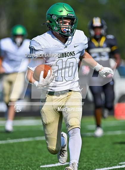 Thumbnail 2 in Cardinal Gibbons @ Montgomery Central photogallery.