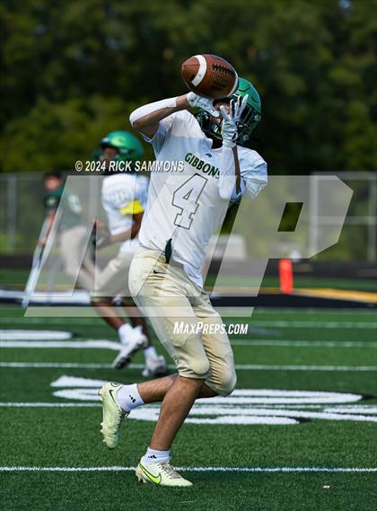 Thumbnail 1 in Cardinal Gibbons @ Montgomery Central photogallery.