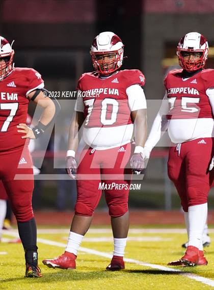 Thumbnail 3 in Dakota @ Chippewa Valley photogallery.