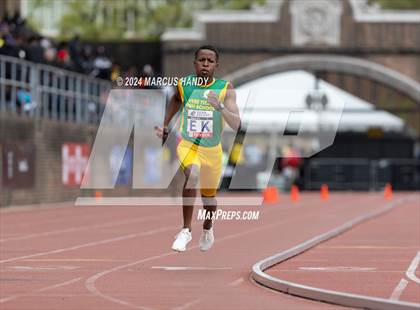 Thumbnail 2 in Penn Relays (4 X 400 Meter) photogallery.