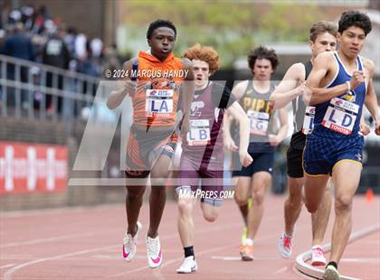 Thumbnail 3 in Penn Relays (4 X 400 Meter) photogallery.