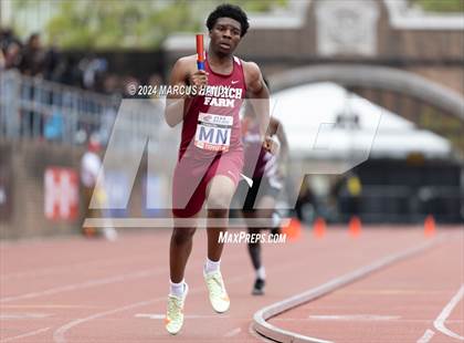 Thumbnail 3 in Penn Relays (4 X 400 Meter) photogallery.
