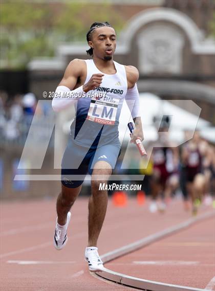 Thumbnail 3 in Penn Relays (4 X 400 Meter) photogallery.