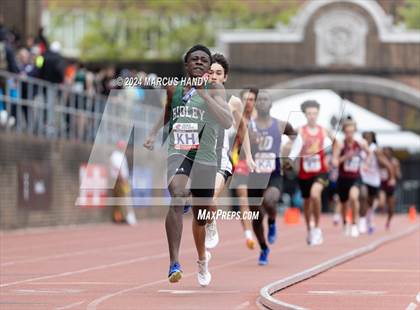 Thumbnail 3 in Penn Relays (4 X 400 Meter) photogallery.