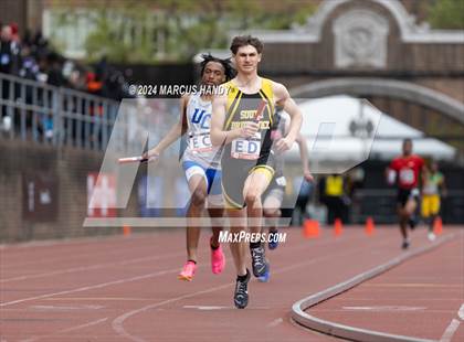 Thumbnail 1 in Penn Relays (4 X 400 Meter) photogallery.