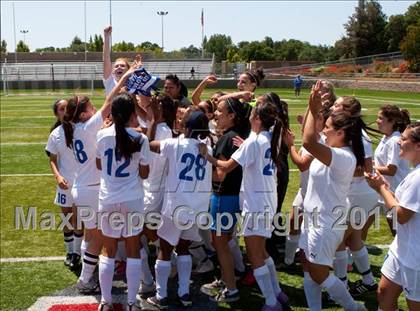 Thumbnail 2 in Oakdale vs. Sierra (CIF SJS D4 Final) photogallery.