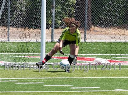 Thumbnail 2 in Oakdale vs. Sierra (CIF SJS D4 Final) photogallery.