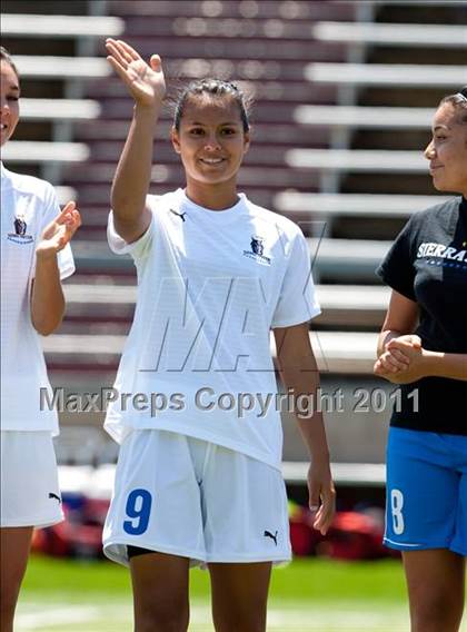 Thumbnail 2 in Oakdale vs. Sierra (CIF SJS D4 Final) photogallery.