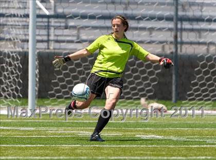 Thumbnail 2 in Oakdale vs. Sierra (CIF SJS D4 Final) photogallery.