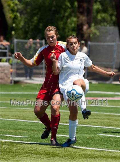 Thumbnail 1 in Oakdale vs. Sierra (CIF SJS D4 Final) photogallery.