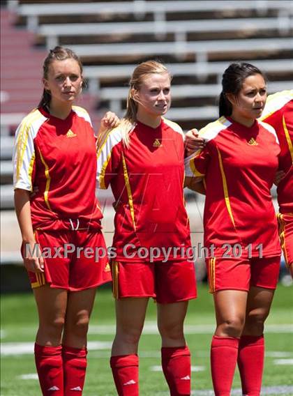 Thumbnail 3 in Oakdale vs. Sierra (CIF SJS D4 Final) photogallery.