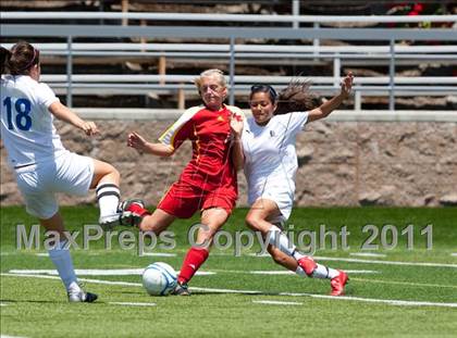 Thumbnail 2 in Oakdale vs. Sierra (CIF SJS D4 Final) photogallery.