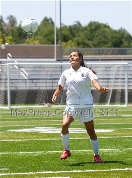 Thumbnail 1 in Oakdale vs. Sierra (CIF SJS D4 Final) photogallery.