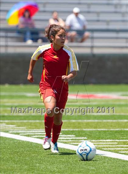 Thumbnail 2 in Oakdale vs. Sierra (CIF SJS D4 Final) photogallery.