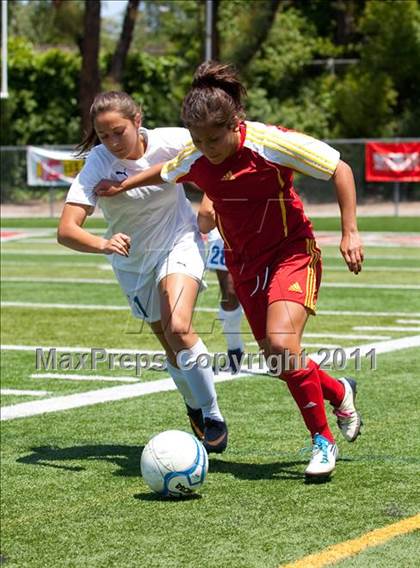 Thumbnail 1 in Oakdale vs. Sierra (CIF SJS D4 Final) photogallery.