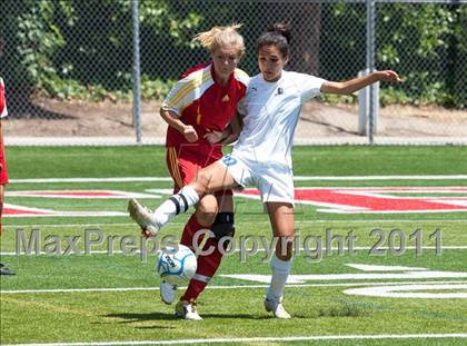 Thumbnail 2 in Oakdale vs. Sierra (CIF SJS D4 Final) photogallery.