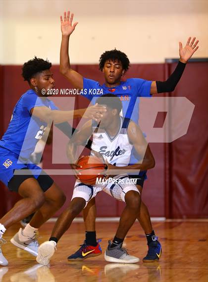 Thumbnail 3 in Bishop Gorman vs. San Gabriel Academy (SoCal-Vegas Showdown) photogallery.