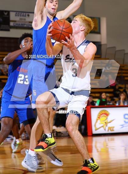 Thumbnail 2 in Bishop Gorman vs. San Gabriel Academy (SoCal-Vegas Showdown) photogallery.