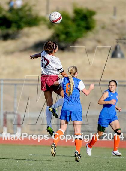 Thumbnail 2 in Kimball vs Whitney (CIF SJS D2 Semifinal) photogallery.