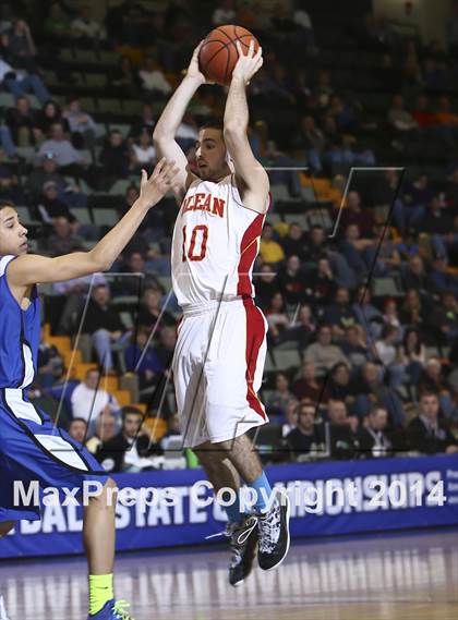 Thumbnail 1 in Olean vs. Westhill (NYSPHSAA Class B Final) photogallery.