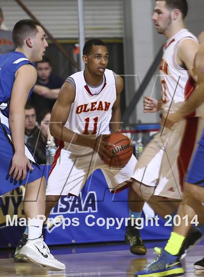 Thumbnail 1 in Olean vs. Westhill (NYSPHSAA Class B Final) photogallery.