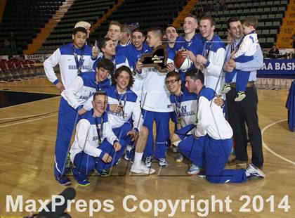 Thumbnail 2 in Olean vs. Westhill (NYSPHSAA Class B Final) photogallery.