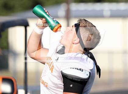 Thumbnail 2 in Grand Saline vs Van photogallery.