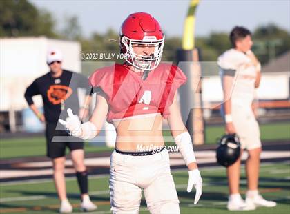 Thumbnail 1 in Grand Saline vs Van photogallery.