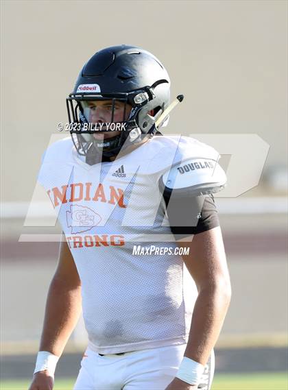 Thumbnail 1 in Grand Saline vs Van photogallery.